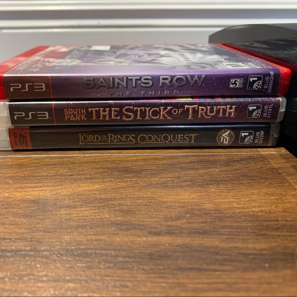 PS3+Controller+3 games - Picture 2 of 2